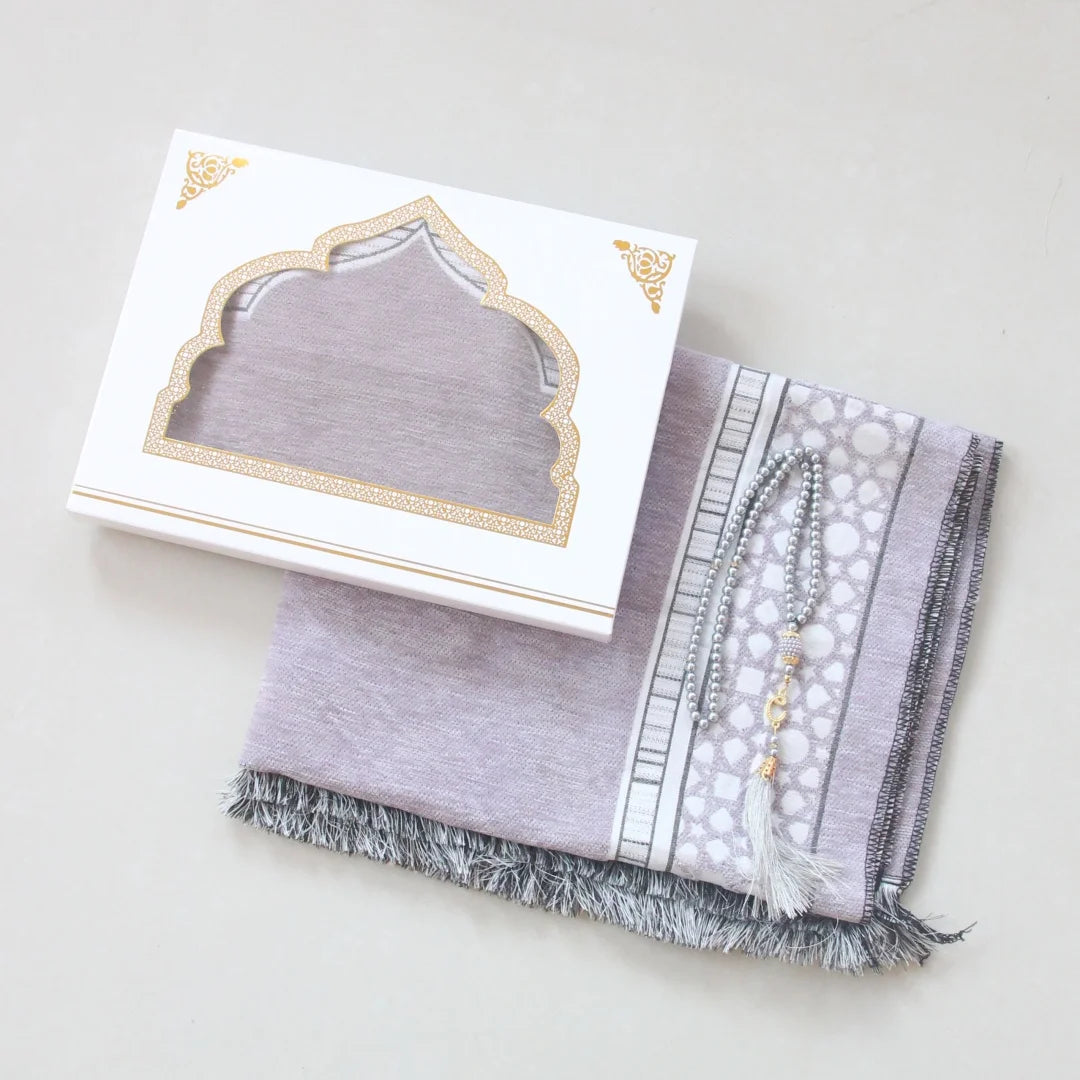 Ramadan Eid Gift Set Islamic Prayer Rug with Tasbih Beads Premium Prayer Mat in Gift Bag or Box Ideal for Muslim Men Women